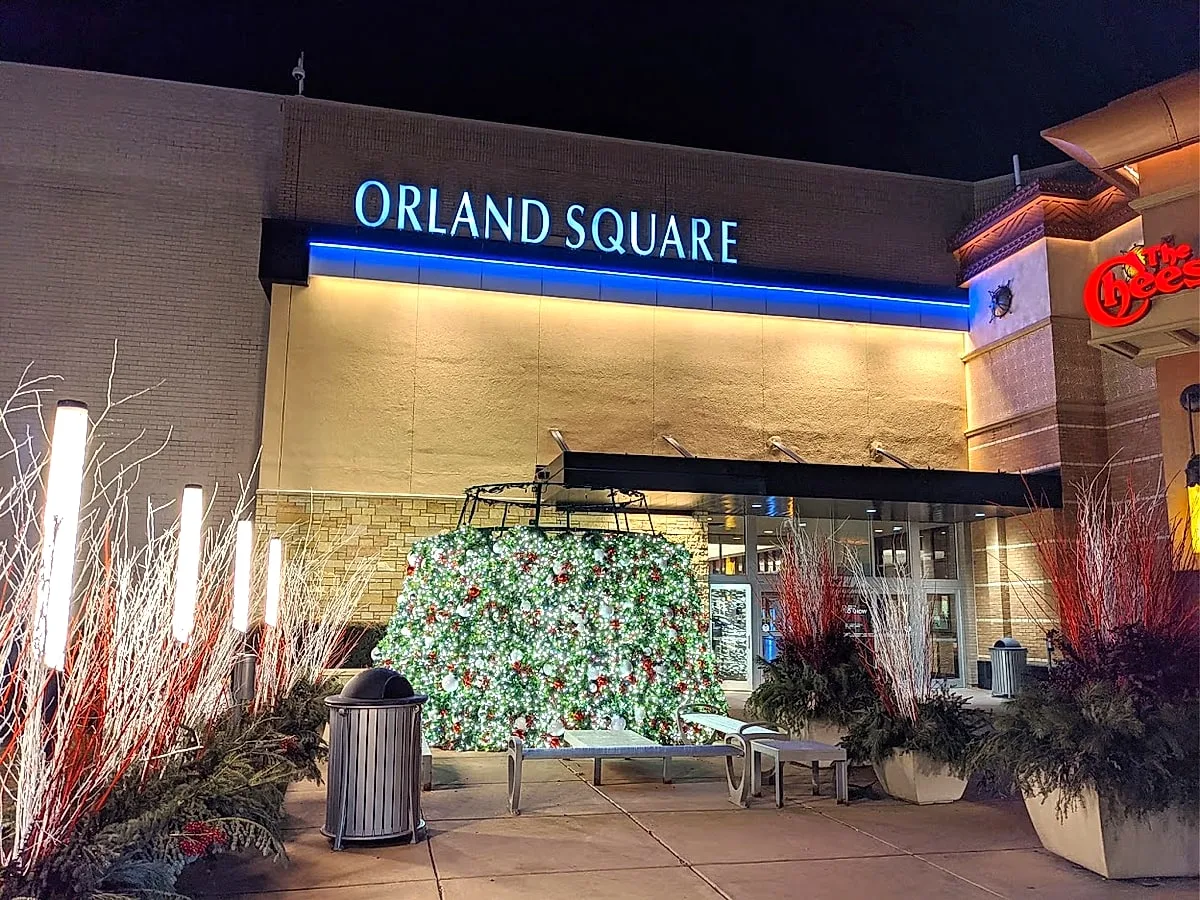 Orland Square Mall entrance in Orland Park, Illinois