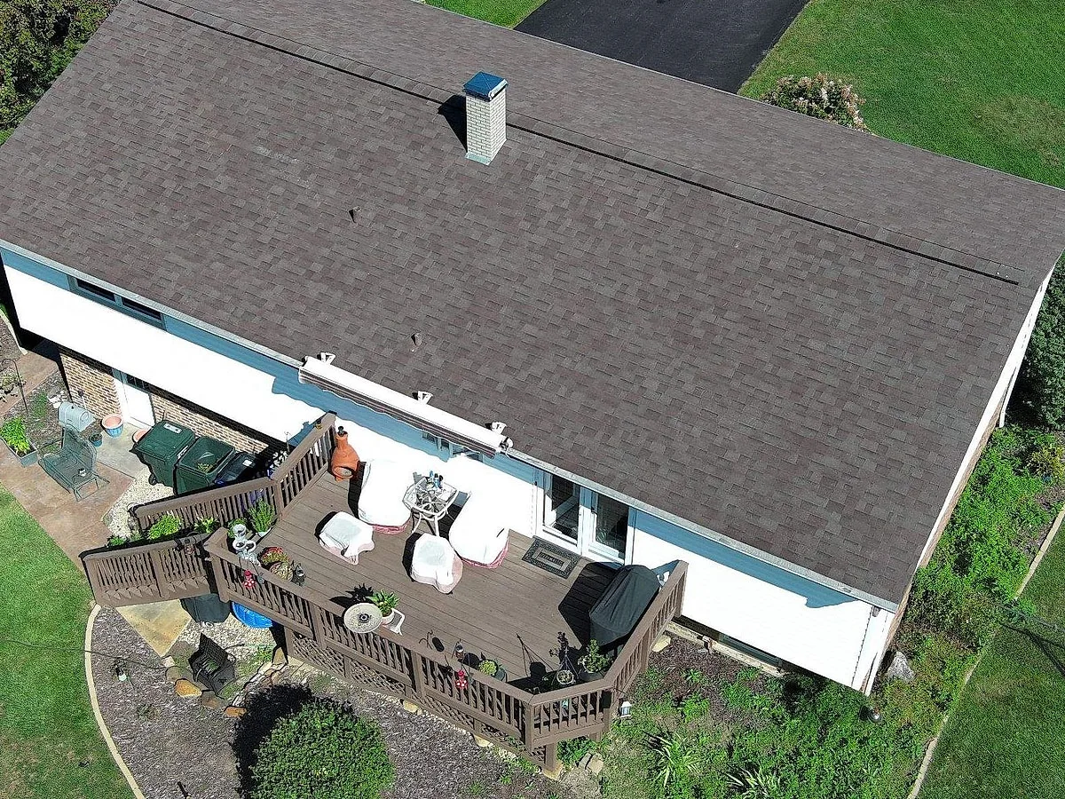 New architectural shingle roof on the Kummer's Mokena home